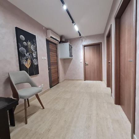 סורצ'ין Airport Molko Apartments מראה חיצוני תמונה