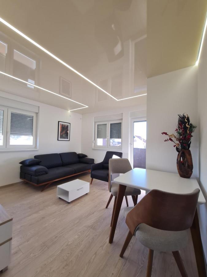 סורצ'ין Airport Molko Apartments מראה חיצוני תמונה