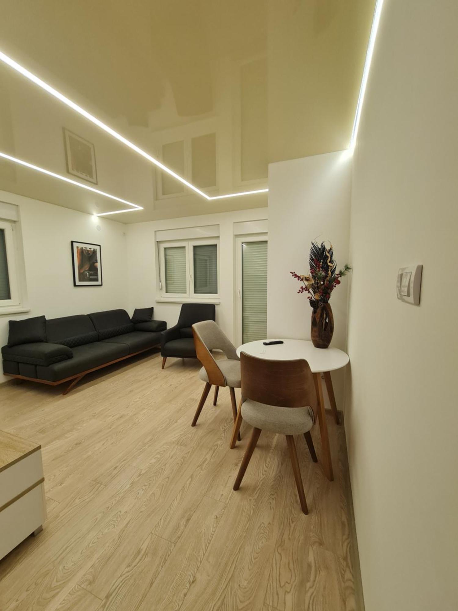 סורצ'ין Airport Molko Apartments מראה חיצוני תמונה