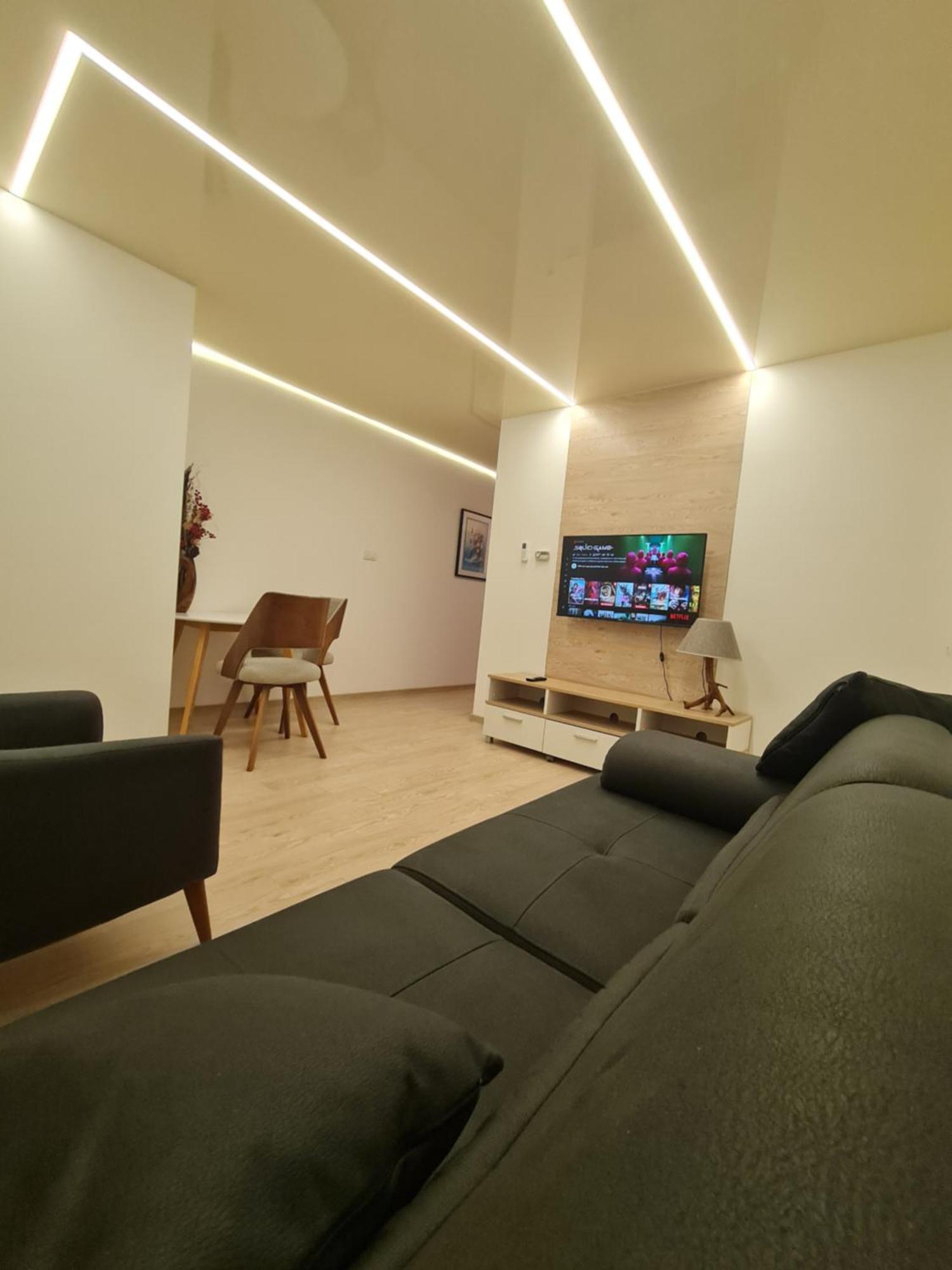 סורצ'ין Airport Molko Apartments מראה חיצוני תמונה