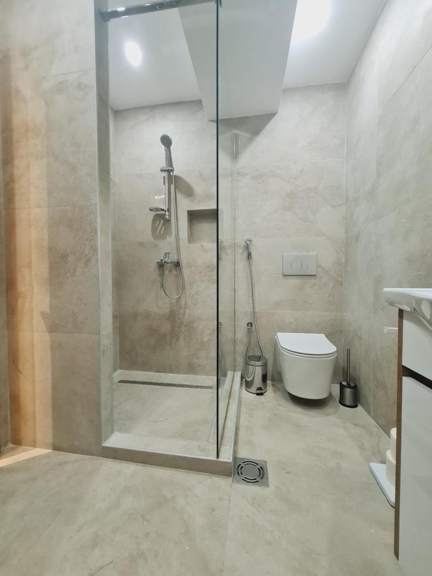 סורצ'ין Airport Molko Apartments מראה חיצוני תמונה