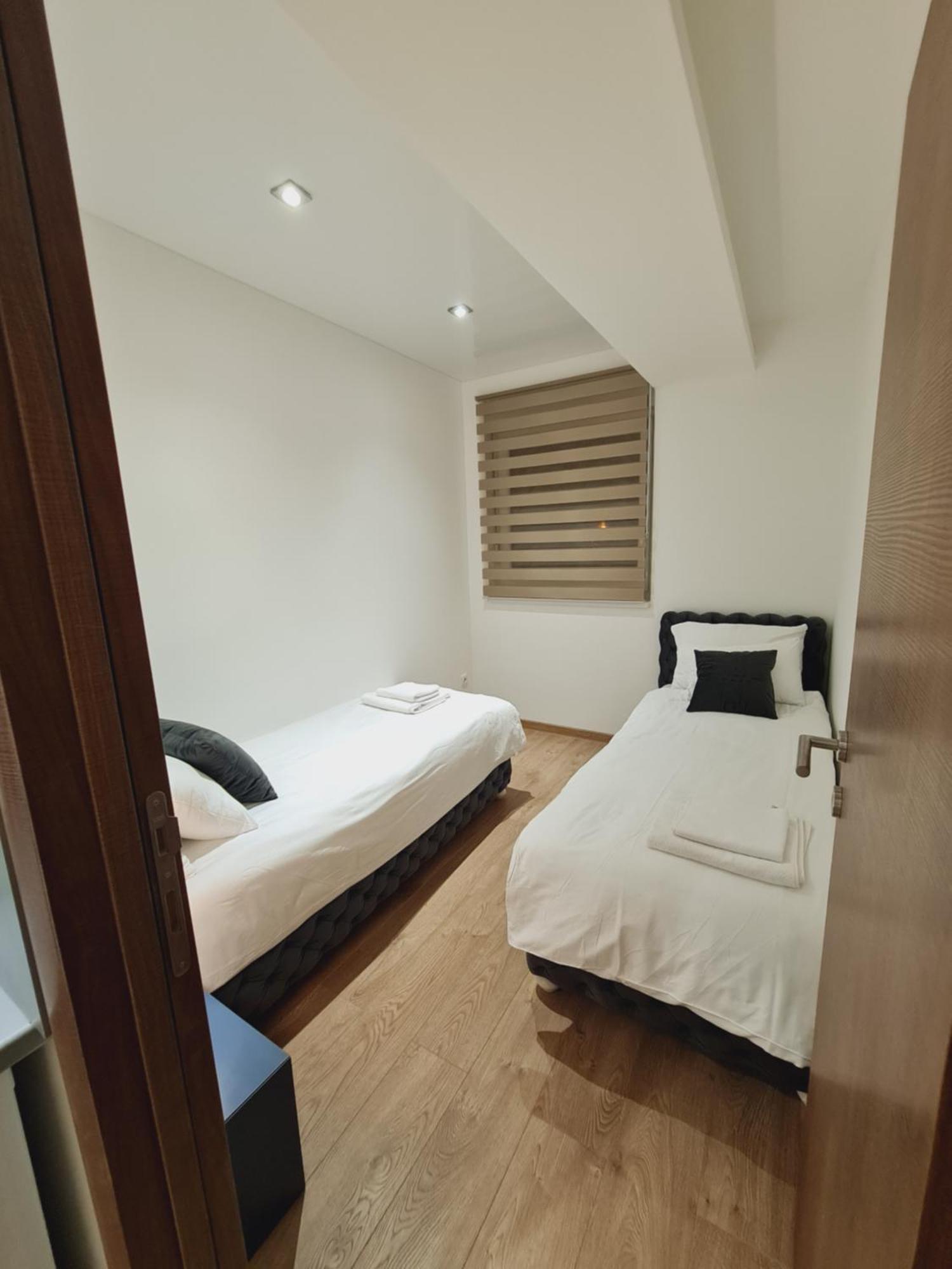 סורצ'ין Airport Molko Apartments מראה חיצוני תמונה