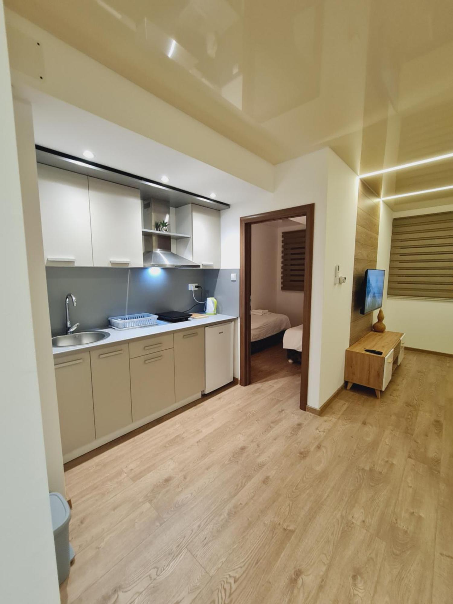 סורצ'ין Airport Molko Apartments מראה חיצוני תמונה