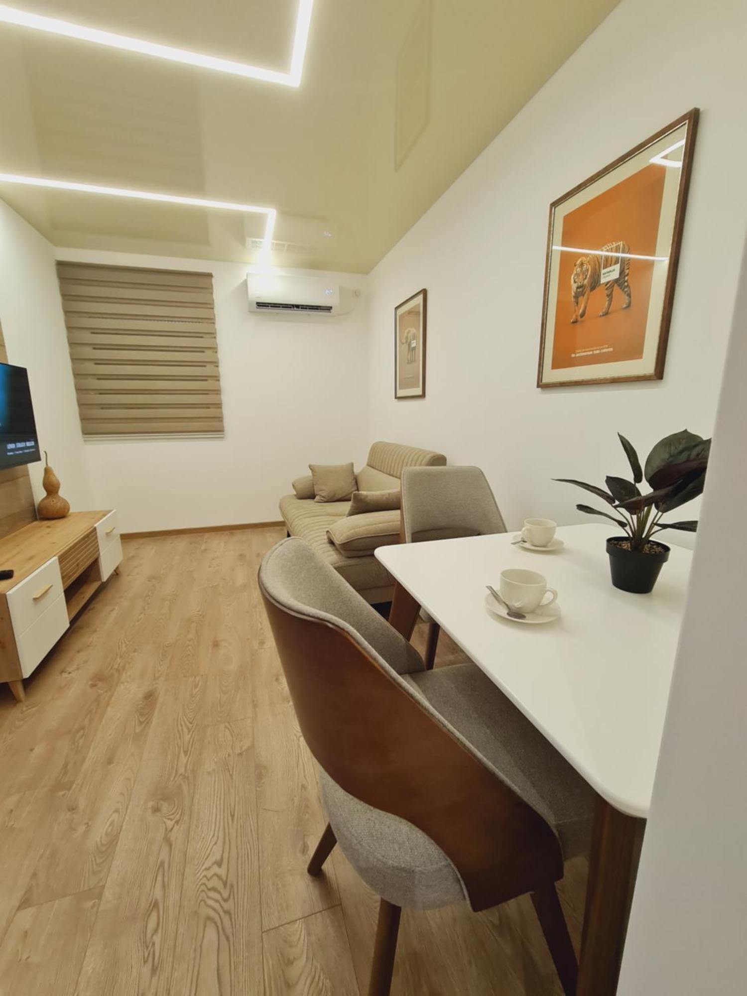 סורצ'ין Airport Molko Apartments מראה חיצוני תמונה